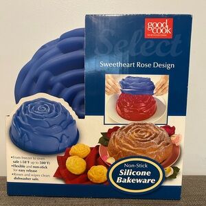 Good Cook Silicone Sweetheart Rose Design Bakeware